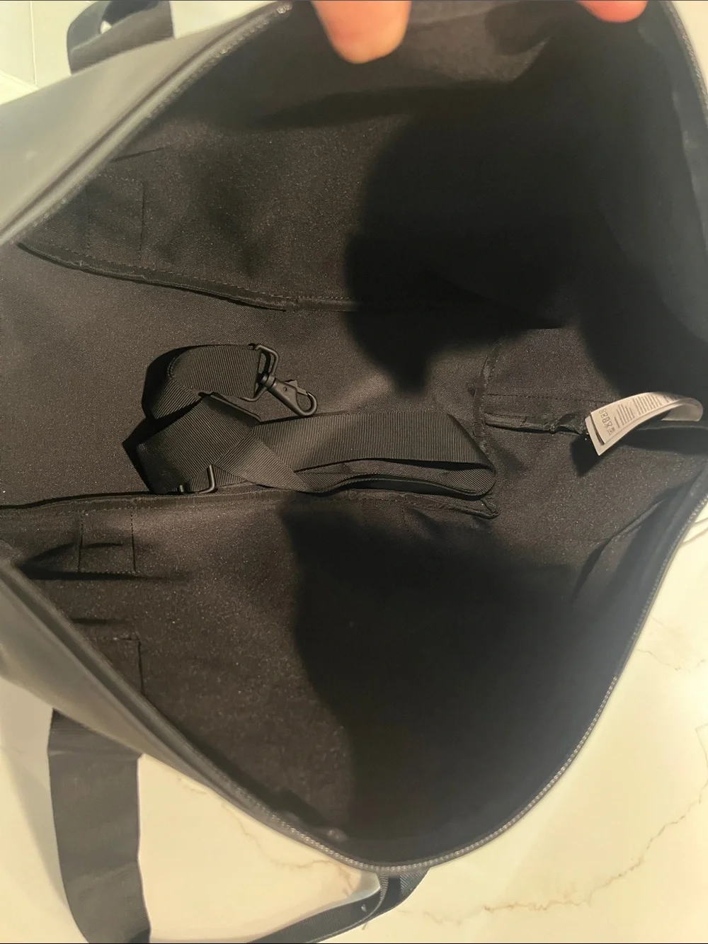 Rains NEW Hilo Weekend Bag Small in Black
